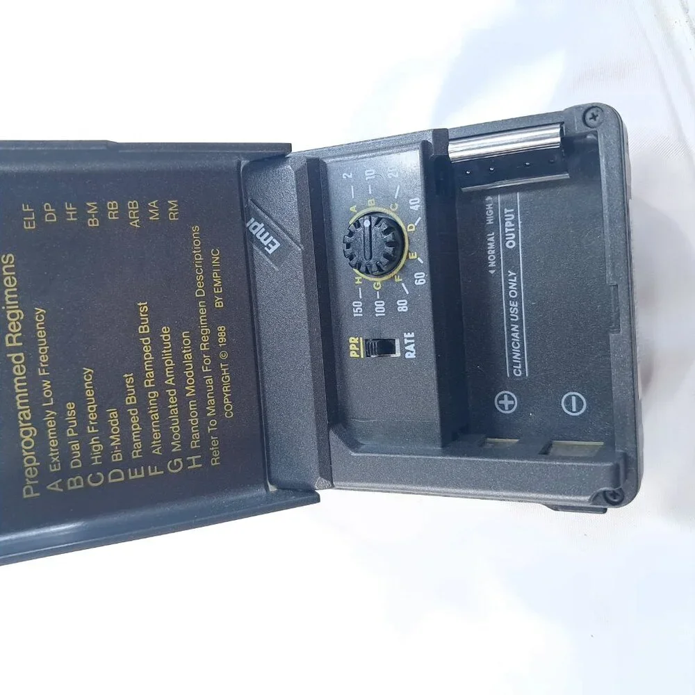 Empi Epix XL TENS Pain Relief unit & manual & travel case pouch epic READ  ONLY‎